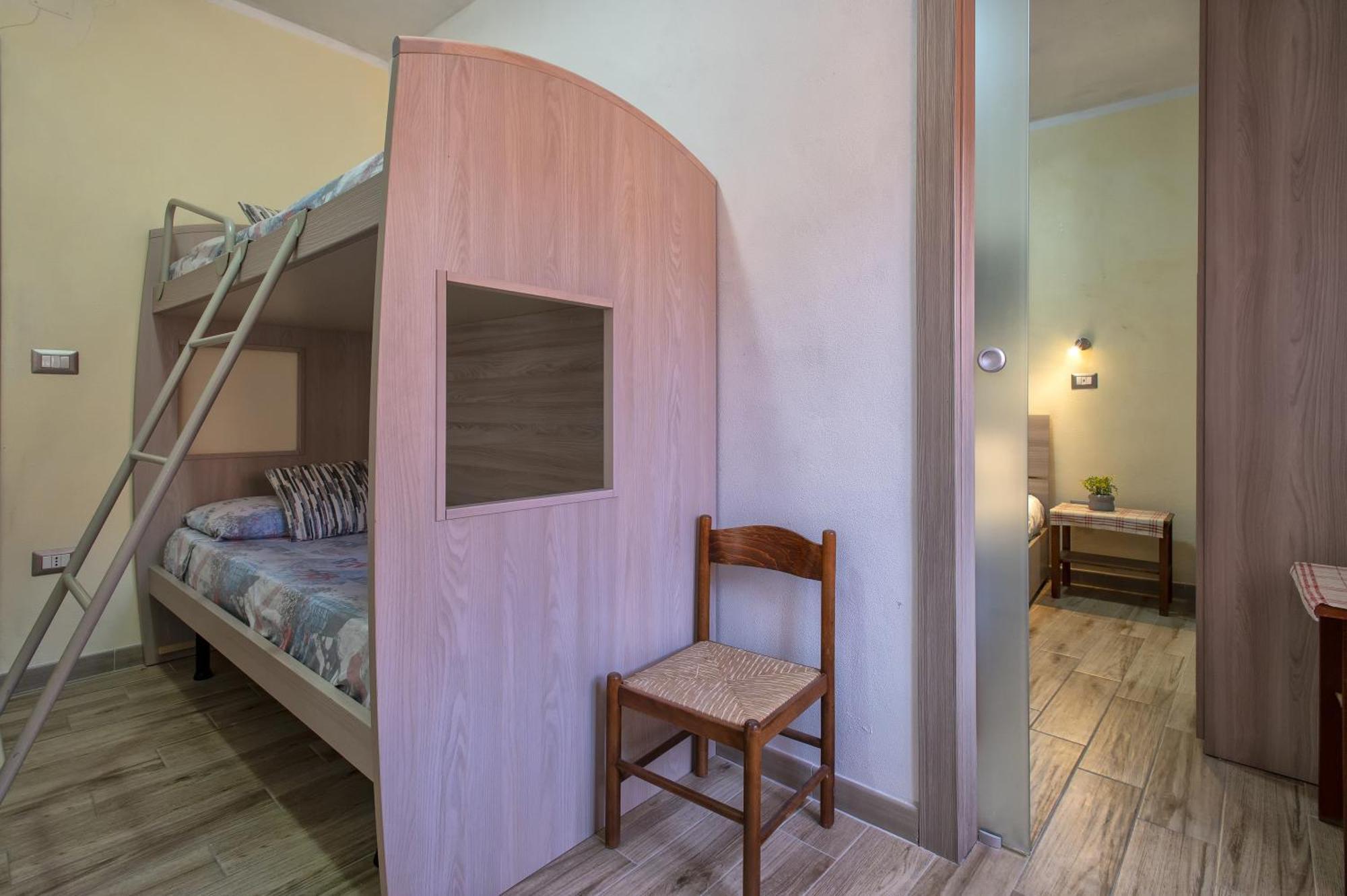 Relax House And Fitness 9 Apartment Villanova Monteleone Exterior photo
